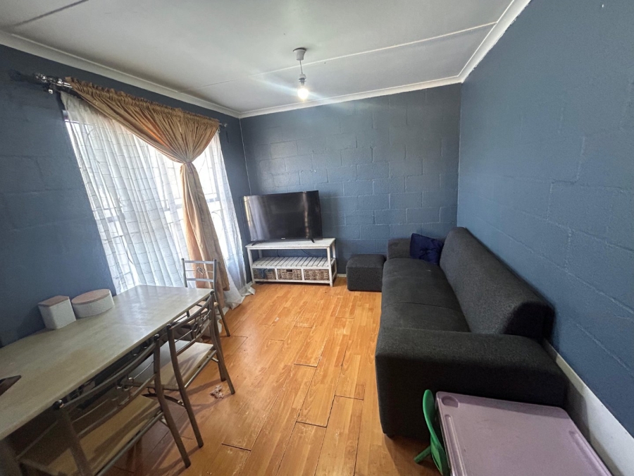 2 Bedroom Property for Sale in Rocklands Western Cape